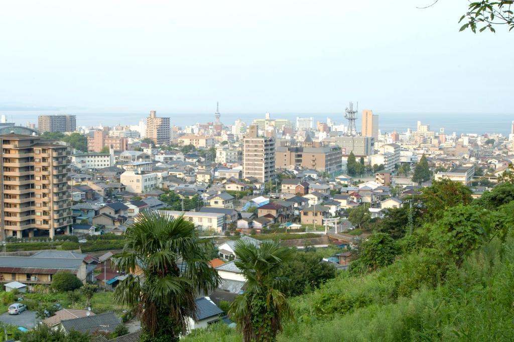 Beppu Showaen Экстерьер фото